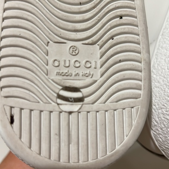 GUCCI Leather trainer - Picture 10 of 10